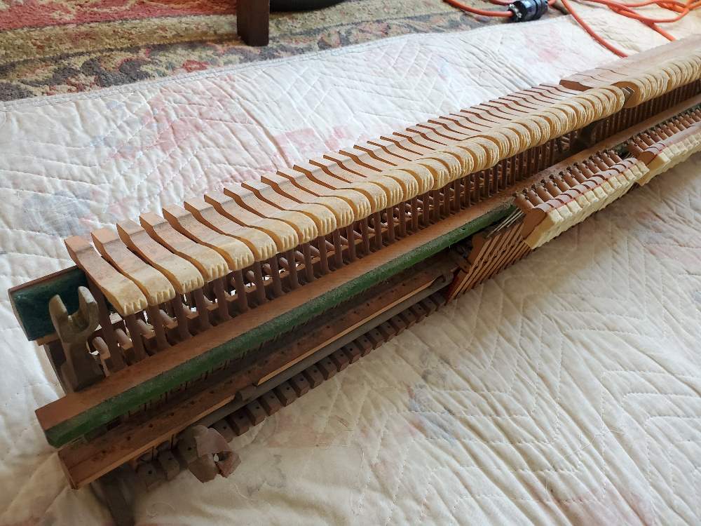 A8 - Dampers Worn A8 - Dampers Worn
